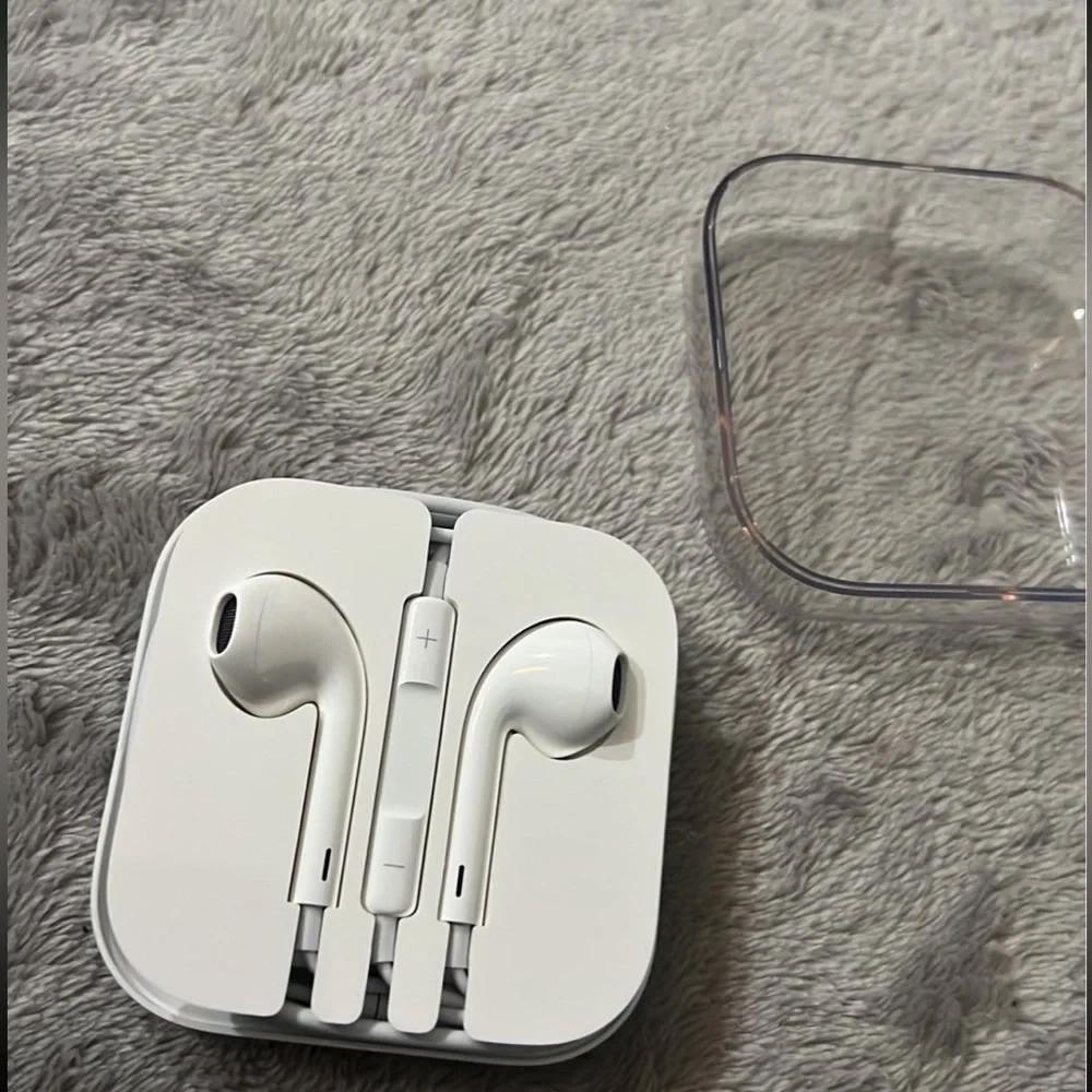 Apple Headphones with microphone